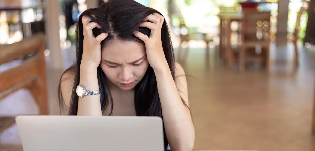 去中心化」意思？一次帶你搞懂：去中心化的優缺點，以及3大迷思與應用！ | 啟程教育學院